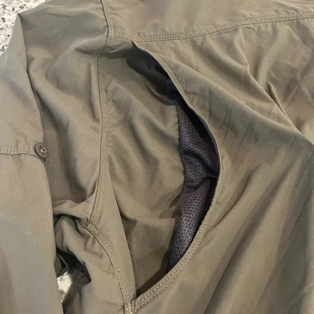 The North Face Shirt Mens L Green Utility Outdoor Hiking Vented Quic